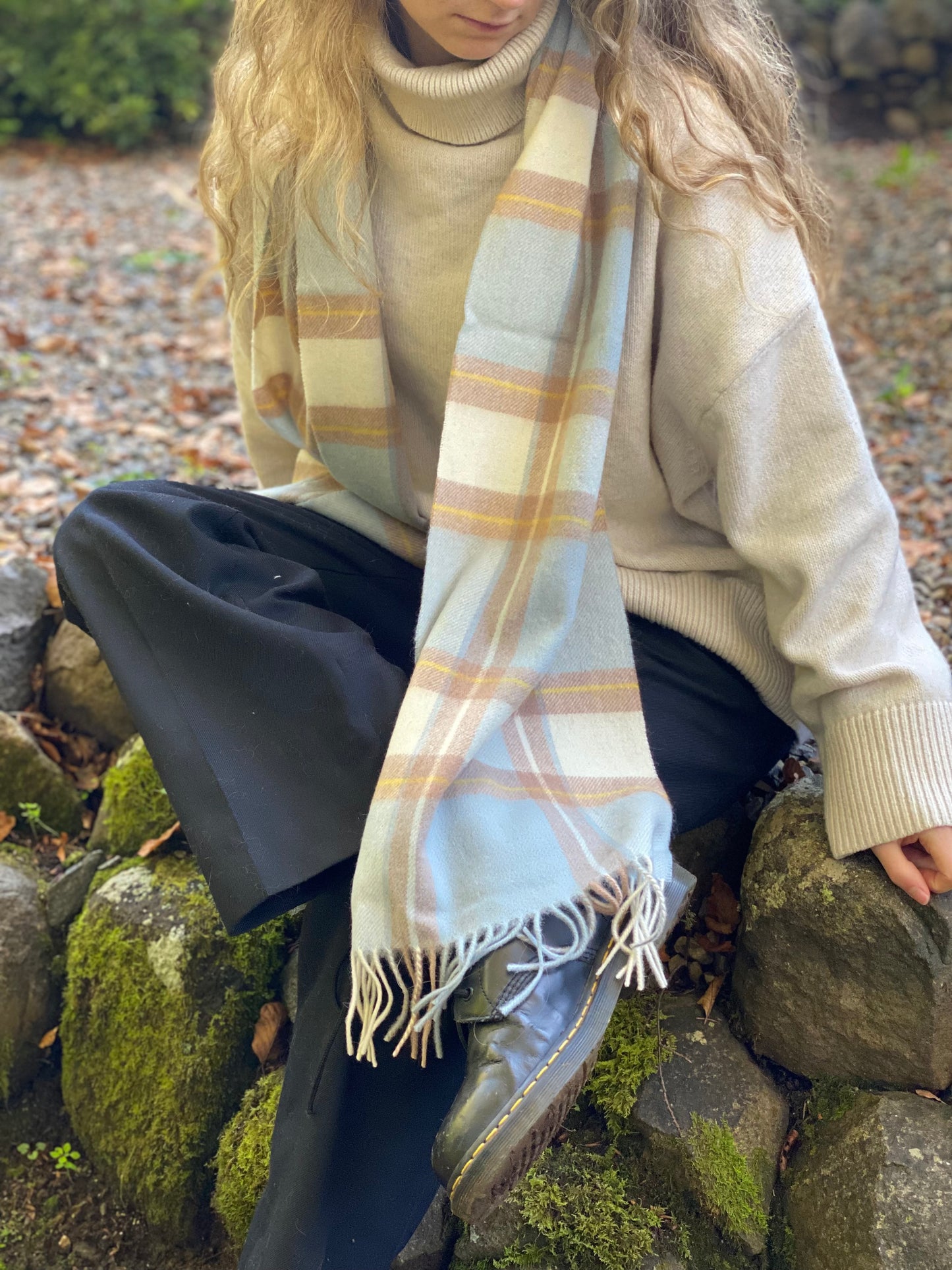 Blue 100% Woolen Scarf
