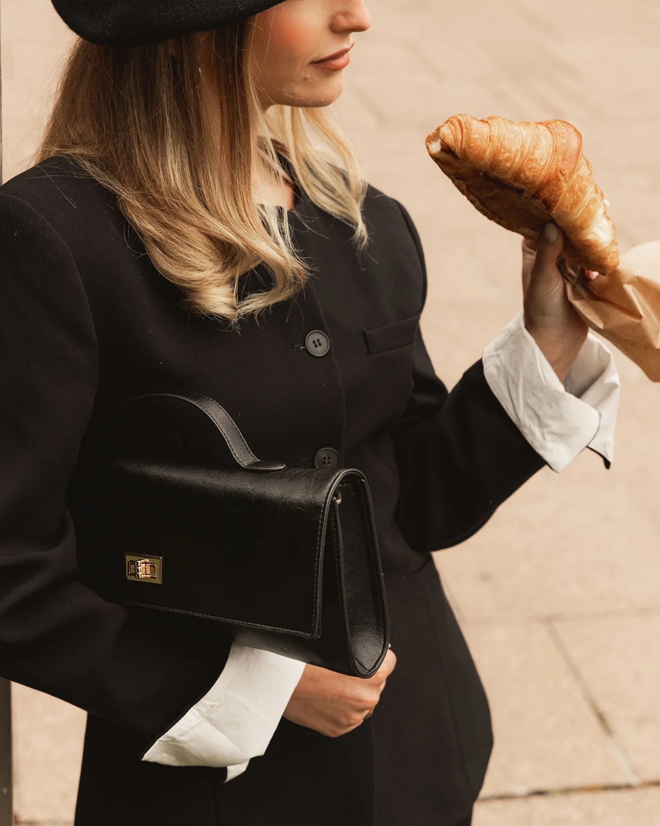 Delaney Black Clutch
