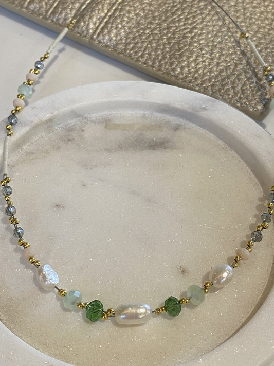 Pearl/Green Necklace