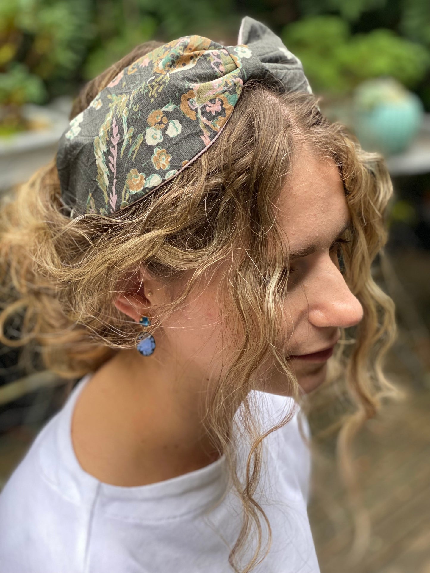 Vintage pastel/black headband
