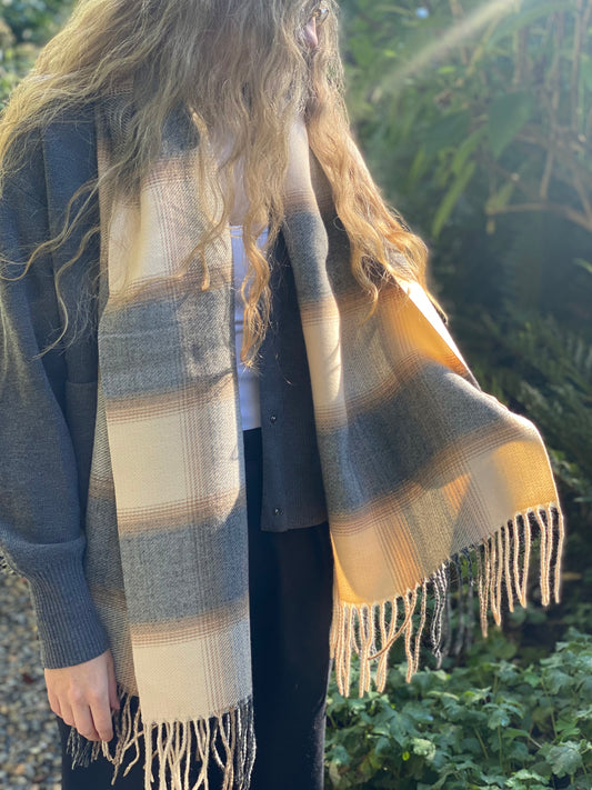Cream/Grey Check Scarf