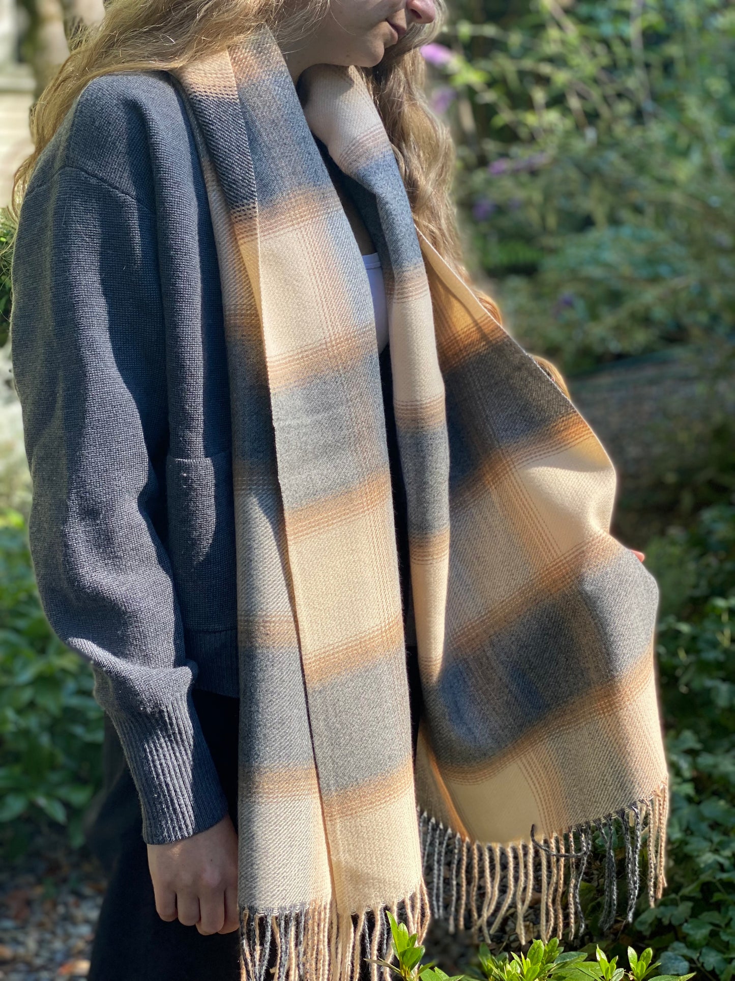 Cream/Grey Check Scarf