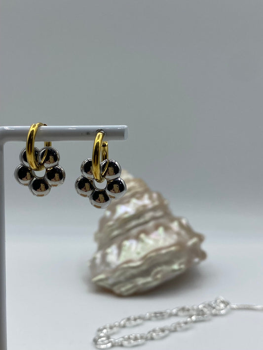 Silver/Gold Flower Earring