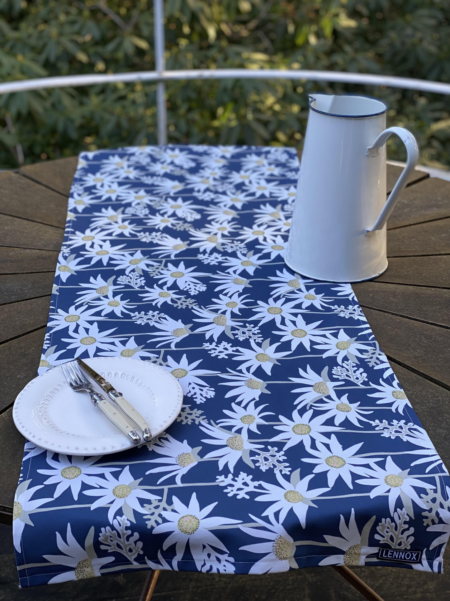 Flannel Flower - Table Runner/Napkins