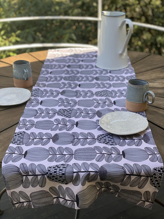 Banksia Stems - Natural Table Runner/Napkins